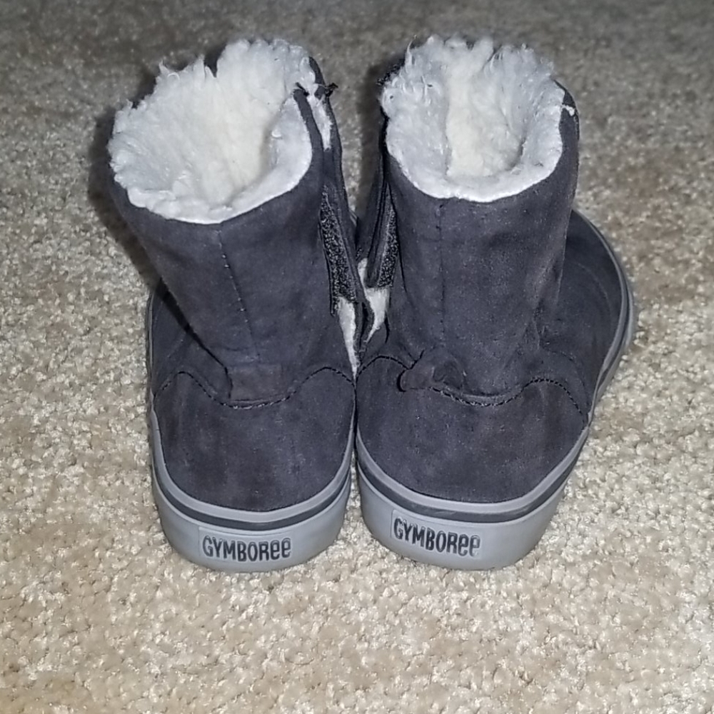 Gymboree boots